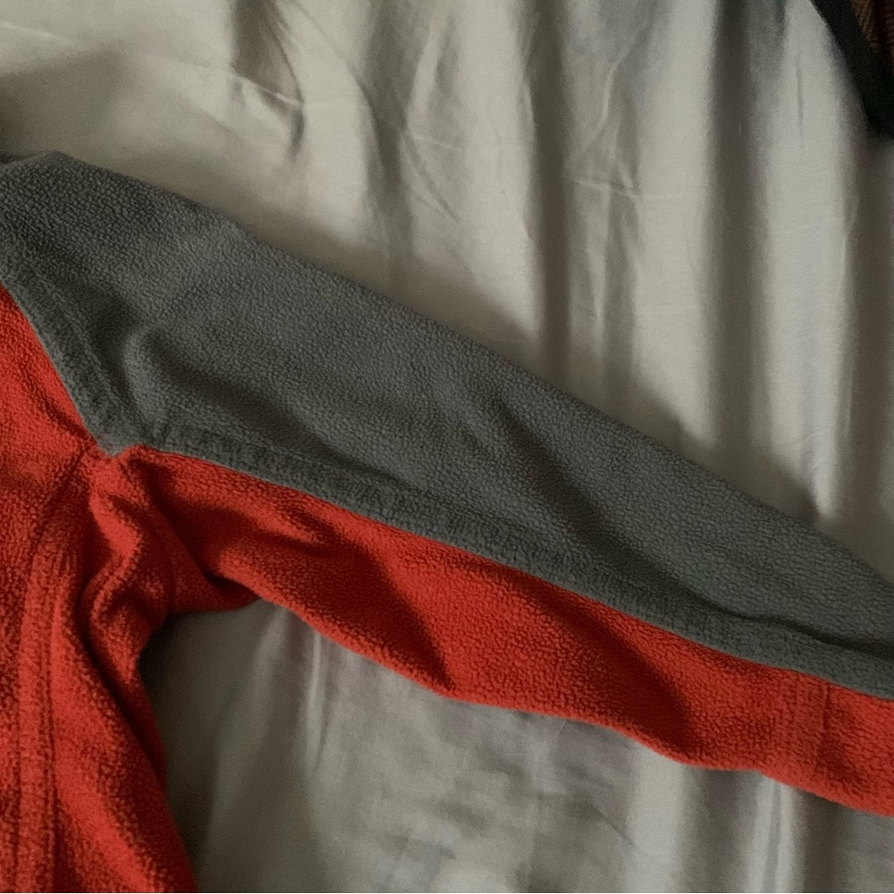Columbia Sweatshirt Pullover Top Kid Toddler Baby Size 2T - Picture 7 of 9